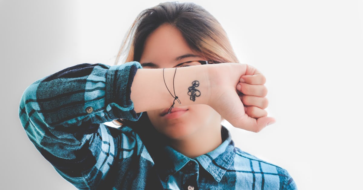 How To Deal With Tattoo Pain, Because It's Not Always An Easy Appointment How To Deal With Tattoo Pain, Because It's Not Always An Easy Appointment