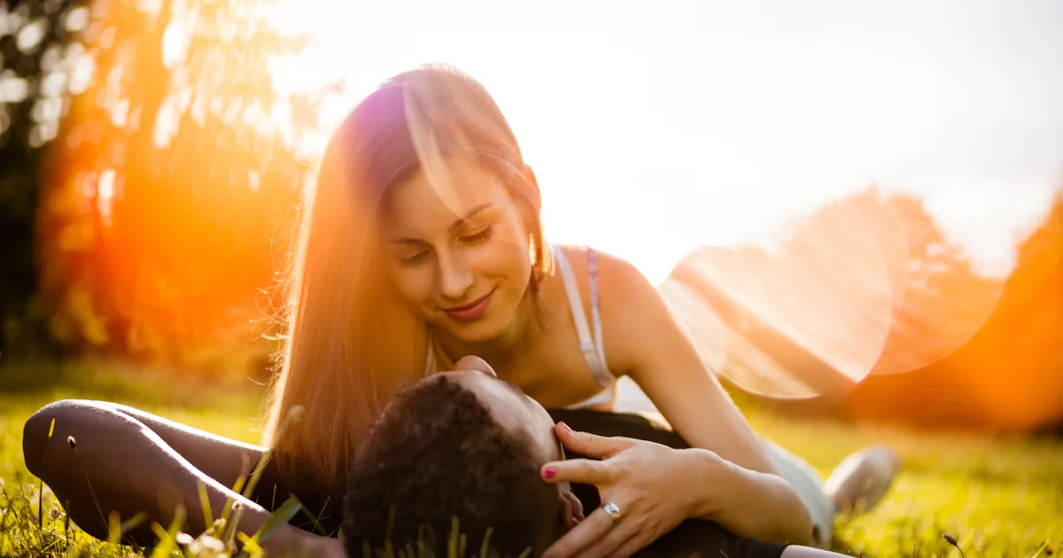 How To Have Sex Outside Because Having An Escape Route Is Key how-to-have-sex-outside-because-having-an-escape-route-is-key