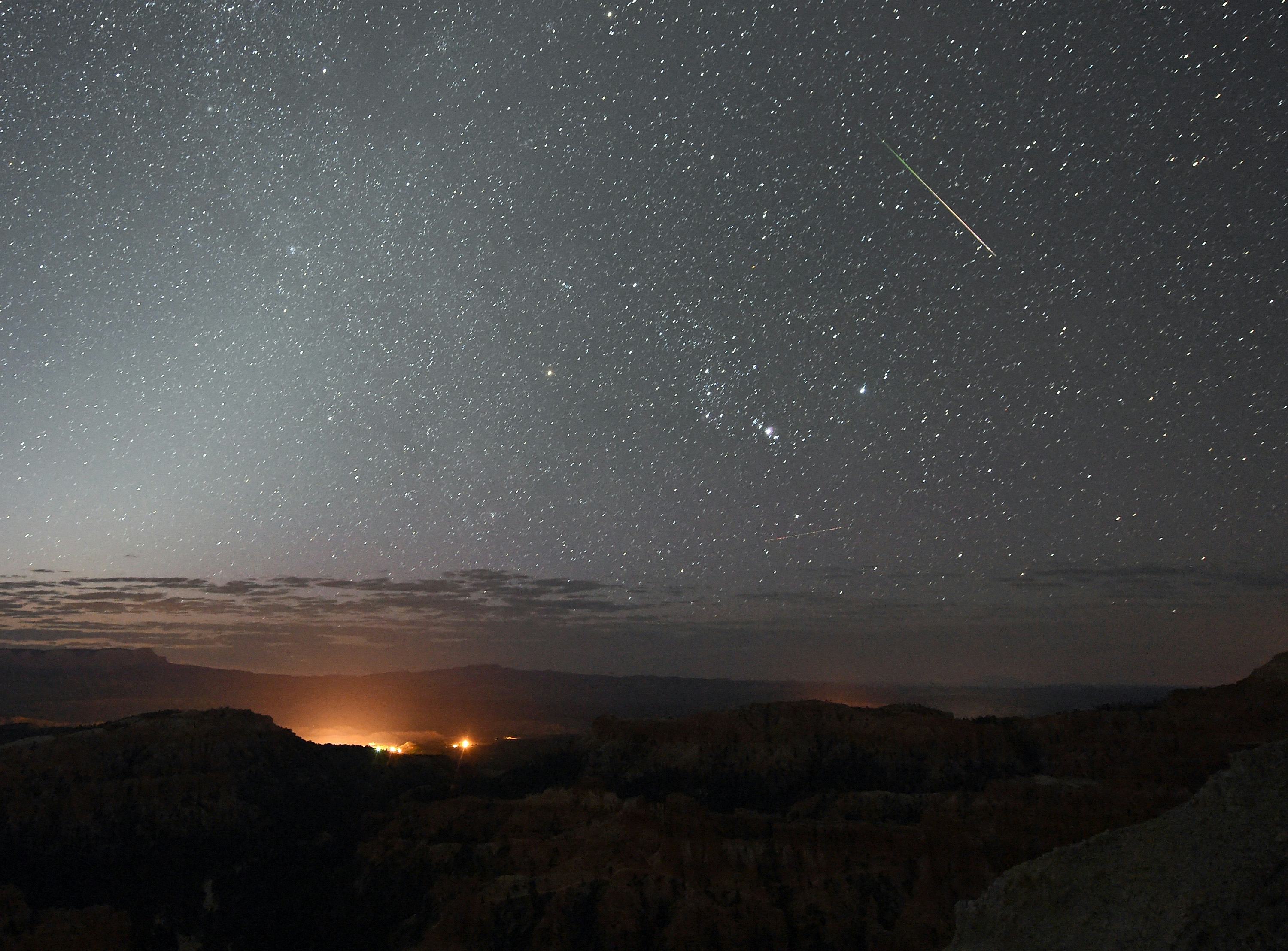 Where Can You See The Draconid Meteor Shower Hitting Oct. 7? Here's ...