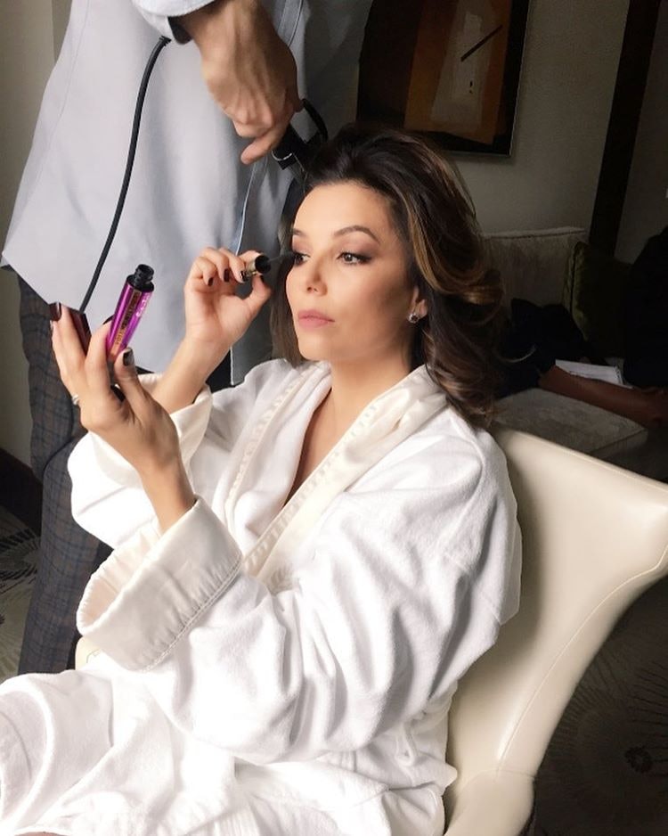 What Are Eva Longoria s Favorite Makeup Products The Actress