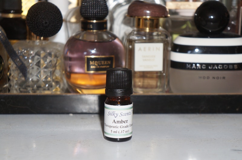 I Replaced My Perfume With Amber Oil Because Kristen Bell Said It