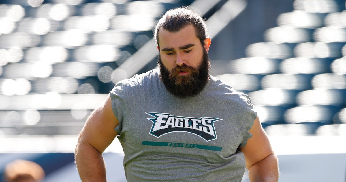Who Is Travis' Brother Jason Kelce? 'Catching Kelce' Puts Both Football Players In The Romantic Who Is Travis' Brother Jason Kelce? 'Catching Kelce' Puts Both Football Players In The Romantic