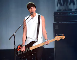 Does Calum Hood Have a Girlfriend? His Social Media Actions Give Us