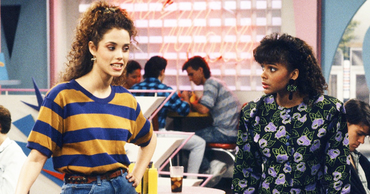 Why Are Saved By The Bell Episodes Out Of Order 'Saved By The Bell' Almost Gave Jessie A Serious Addiction That Would