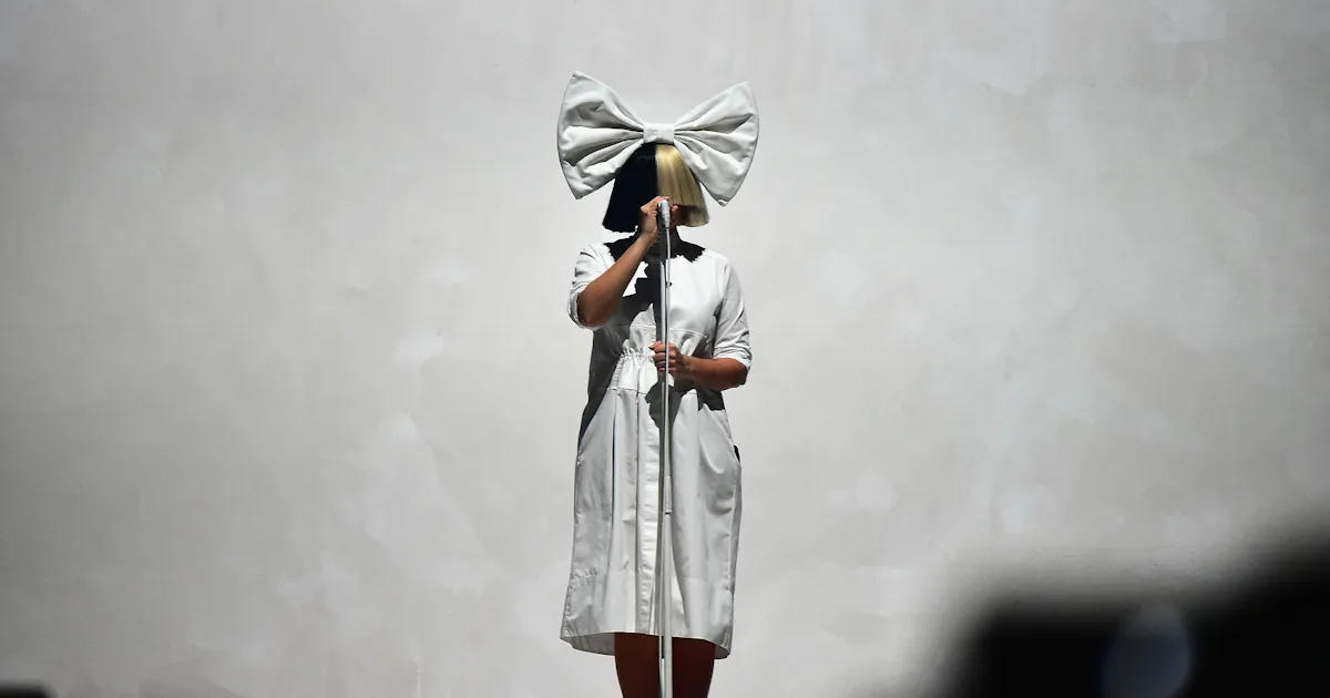 Sia S Never Give Up Lyrics Tap Into Where We Are As A Nation Right Now