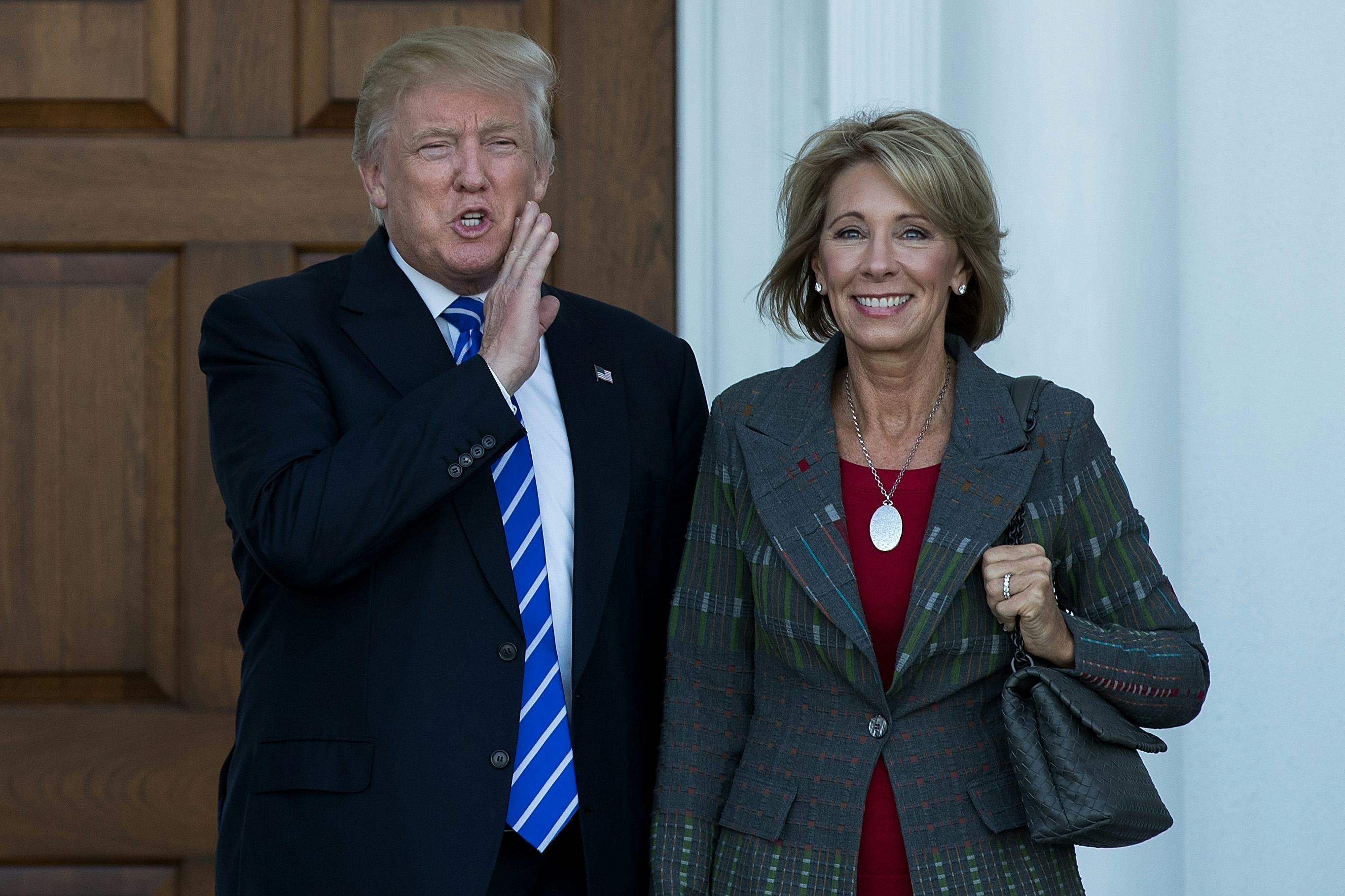 Who Is Edgar Prince Education Secretary Pick Betsy Devos Has A Famous Wealthy Anti Lgbt Father