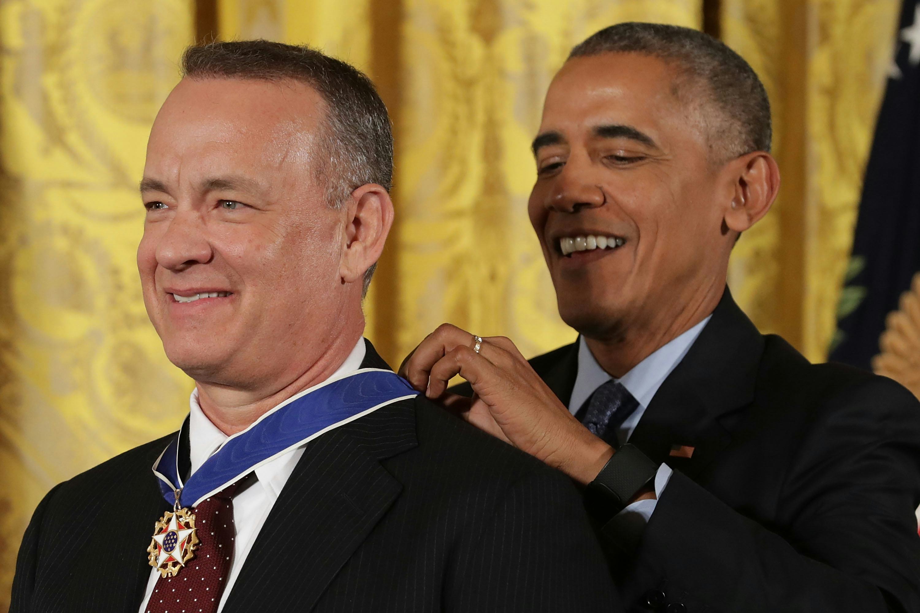 Tom Hanks Turns Into Forrest Gump For The Day When He Is Awarded With ...