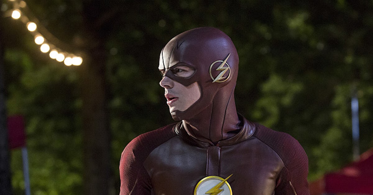 Who Is Savitar On The Flash Alchemy Isn T The Threat Facing Barry This Season Who Is Savitar On The Flash Alchemy Isn T The Threat Facing Barry This Season