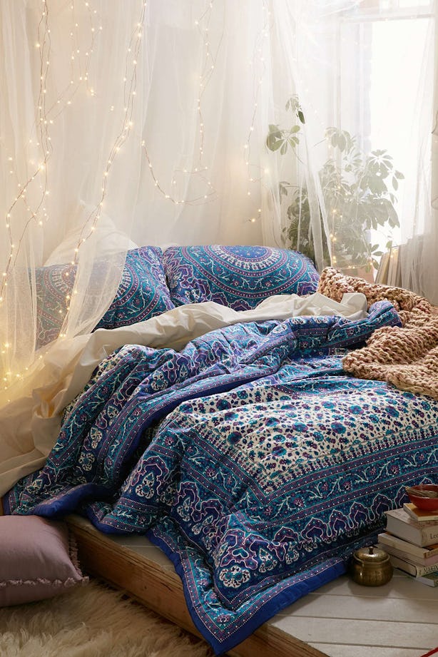 12 Ways To Make Your Bed More Comfortable & More Stylish