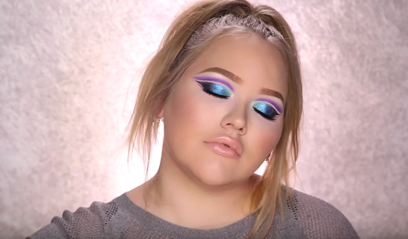 15 Cut Crease Makeup Tutorials That Take A Unique Approach To The ...