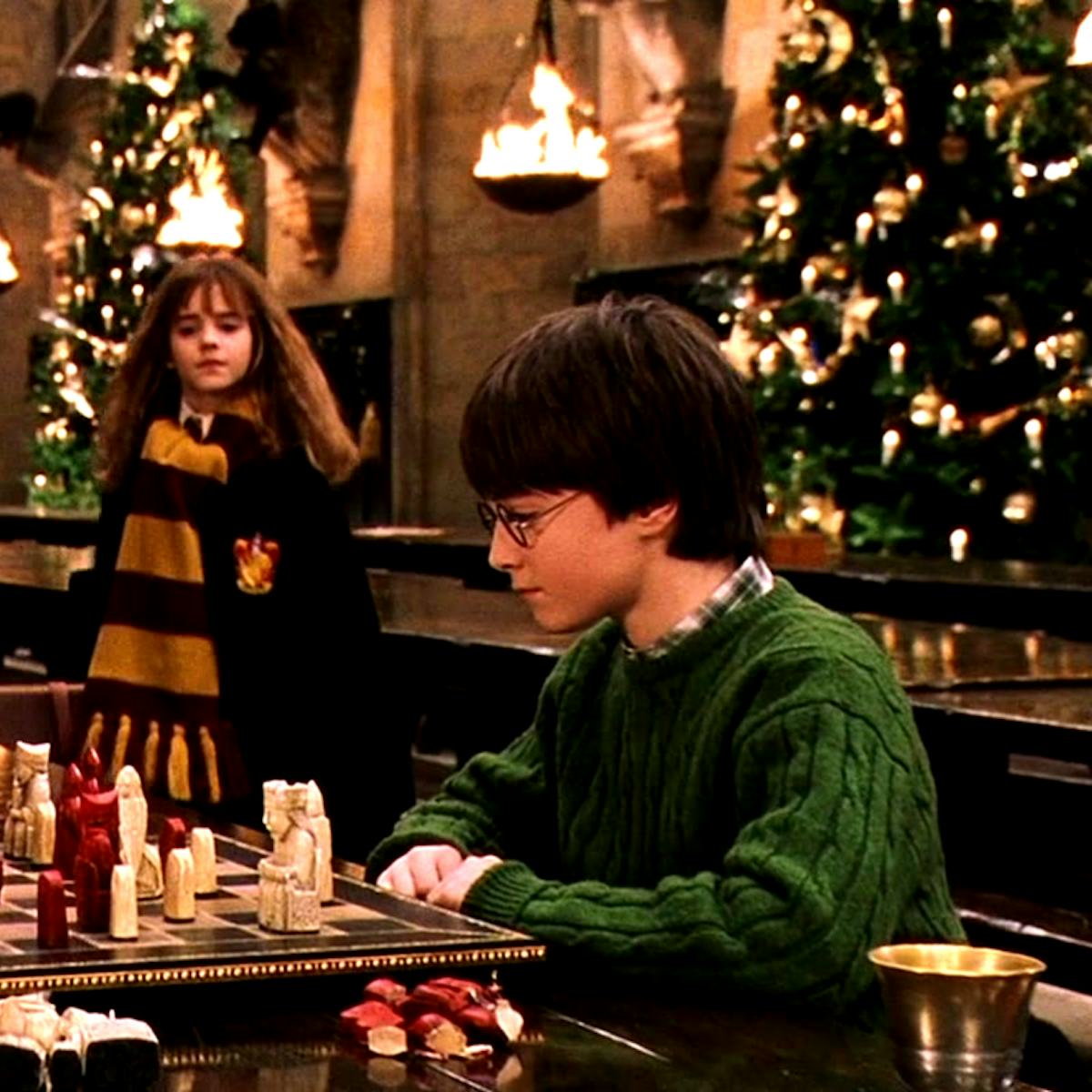 12 Times Hogwarts Was The Most Magical Place During The Holidays