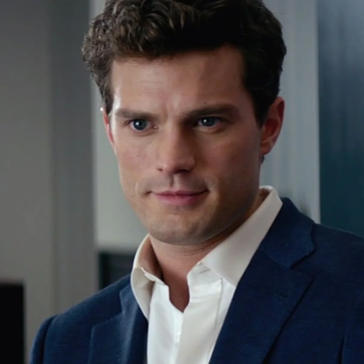 christian grey dress style Anastasia Steele's Outfits From Fifty Shades of Grey