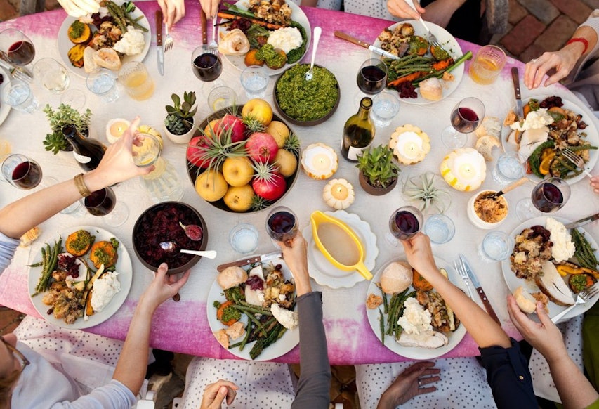 How To Do Thanksgiving In A Small Space When All Your Friends Are ...