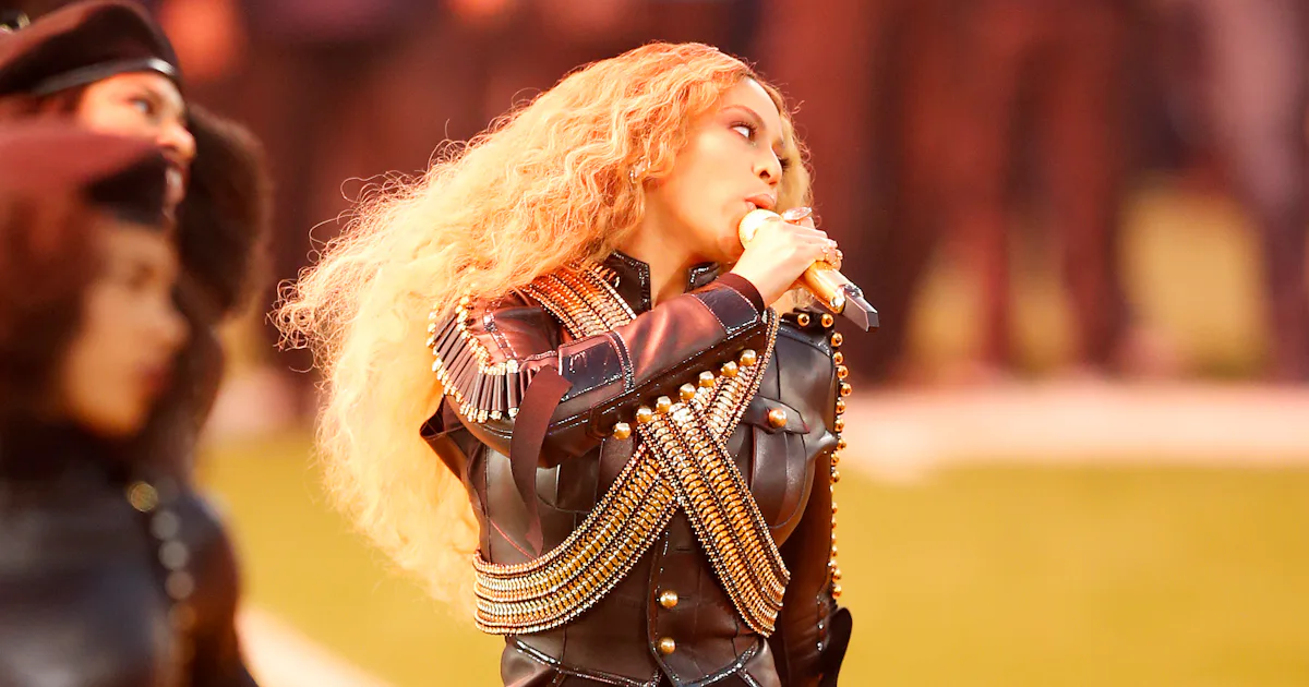 Who Are Beyonce's Super Bowl Backup Dancers? Her Instagram Video ...