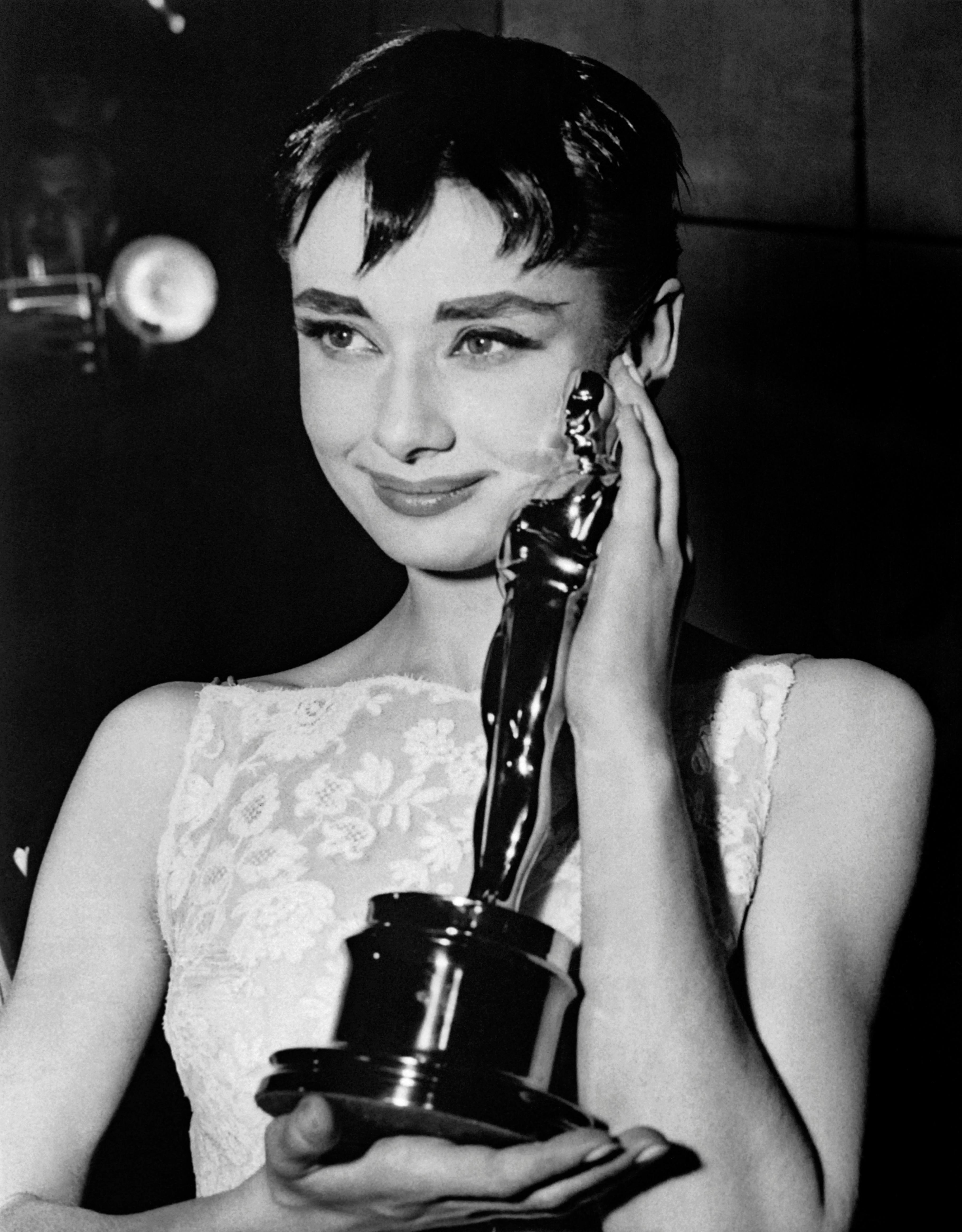 The First Oscars Ceremony Ever: 10 Things You Probably Didn't Know ...