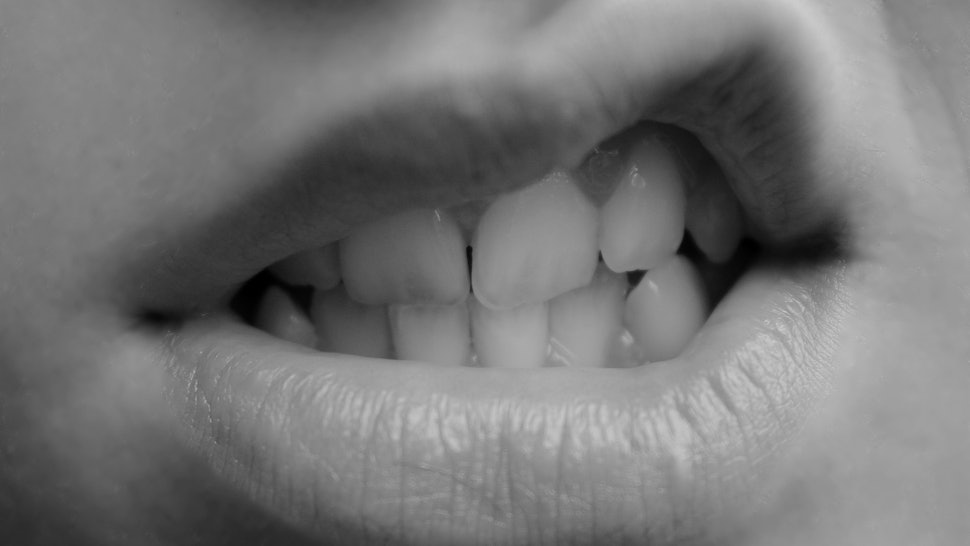lips chapped weird mouth things cause them pain fix marriage don identifying problem dec he bustle erica florentine