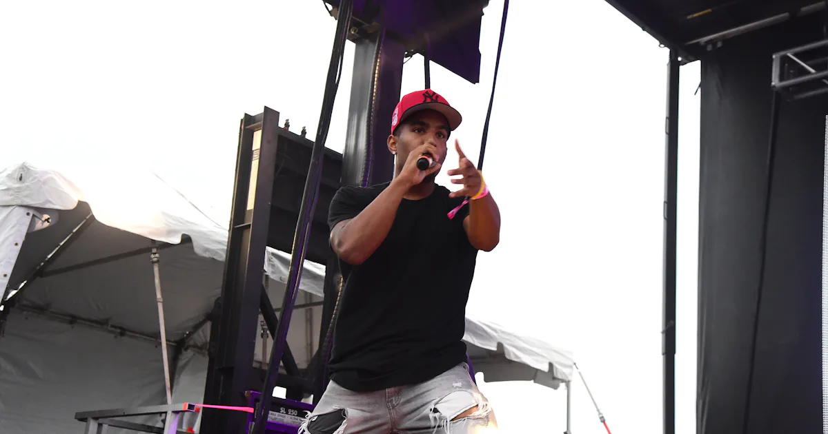 Future Rapper Relationships Who Is Future Dating? The Rapper's Romantic Life Is A Mystery