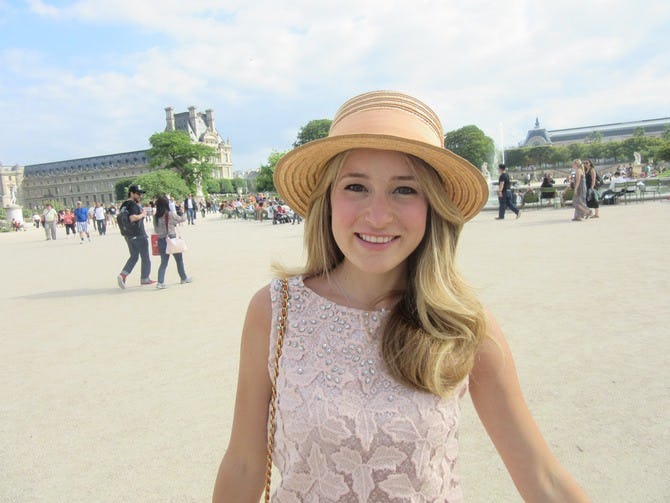 How To Go A Week Without Washing Your Hair Because It S Good For