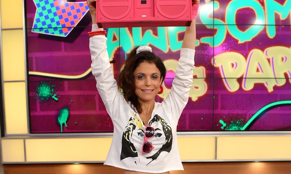 bethenny frankel wears 4 year old daughter s clothes but what