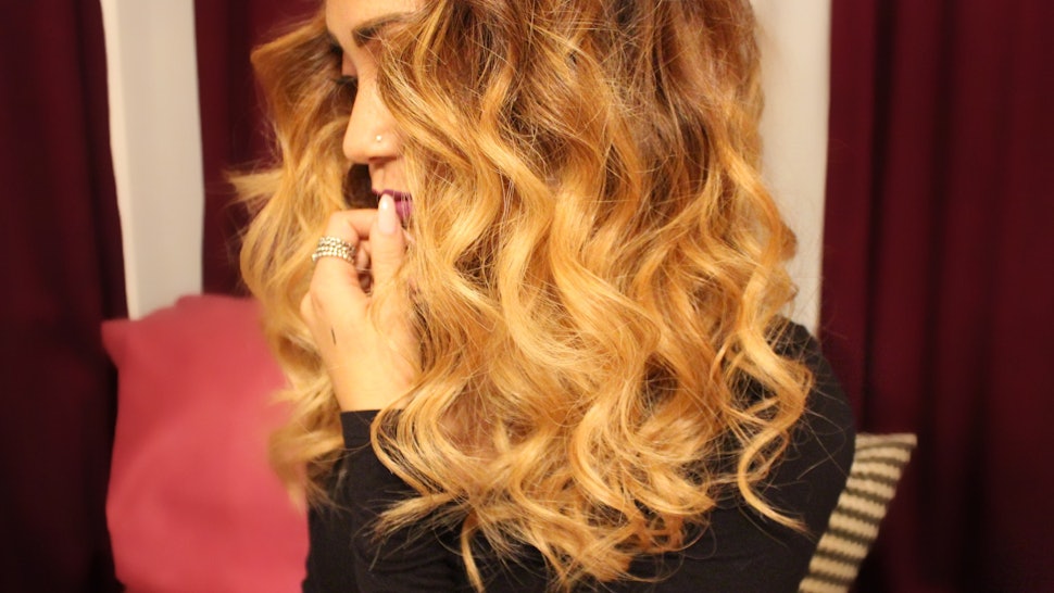 3 Easy Ways To Curl Your Hair With Different Types Of Hot Tools