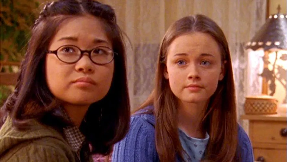 6 Friendship Lessons Lane On Gilmore Girls Taught Us By Being The 6 Friendship Lessons Lane On Gilmore Girls Taught Us By Being The