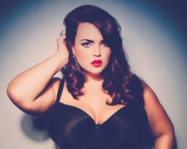 plus size pin up clothing