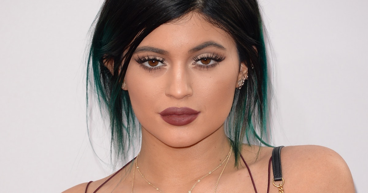 Who Is Kylie Jenner's Makeup Artist? Meet The Man Responsible For Those