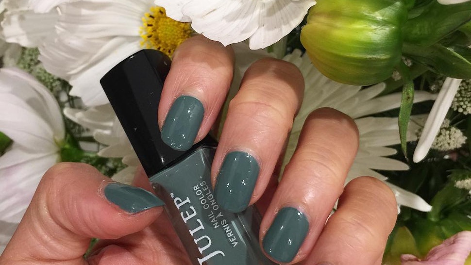 The 9 Best Fall Nail Colors You Need Because A New Season Means New The 9 Best Fall Nail Colors You Need Because A New Season Means New