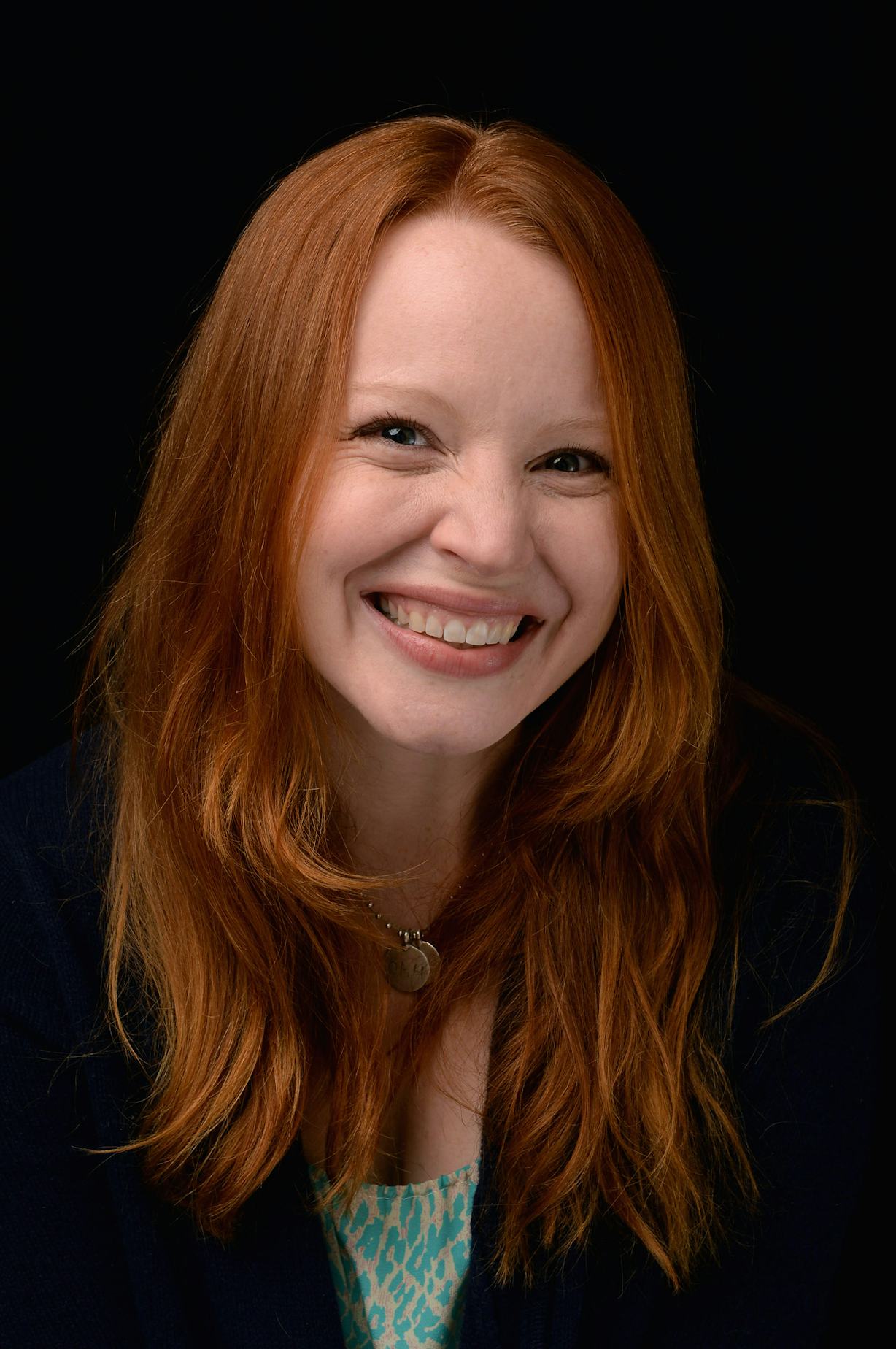 Lauren Ambrose Has A New Show Called Dig — What Are Her Six Feet