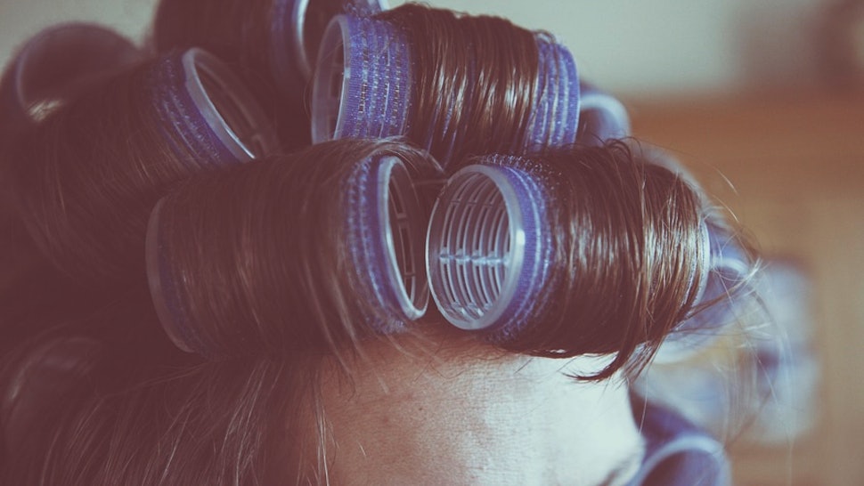 11 Tricks For Curling Thin Hair Without Damaging It