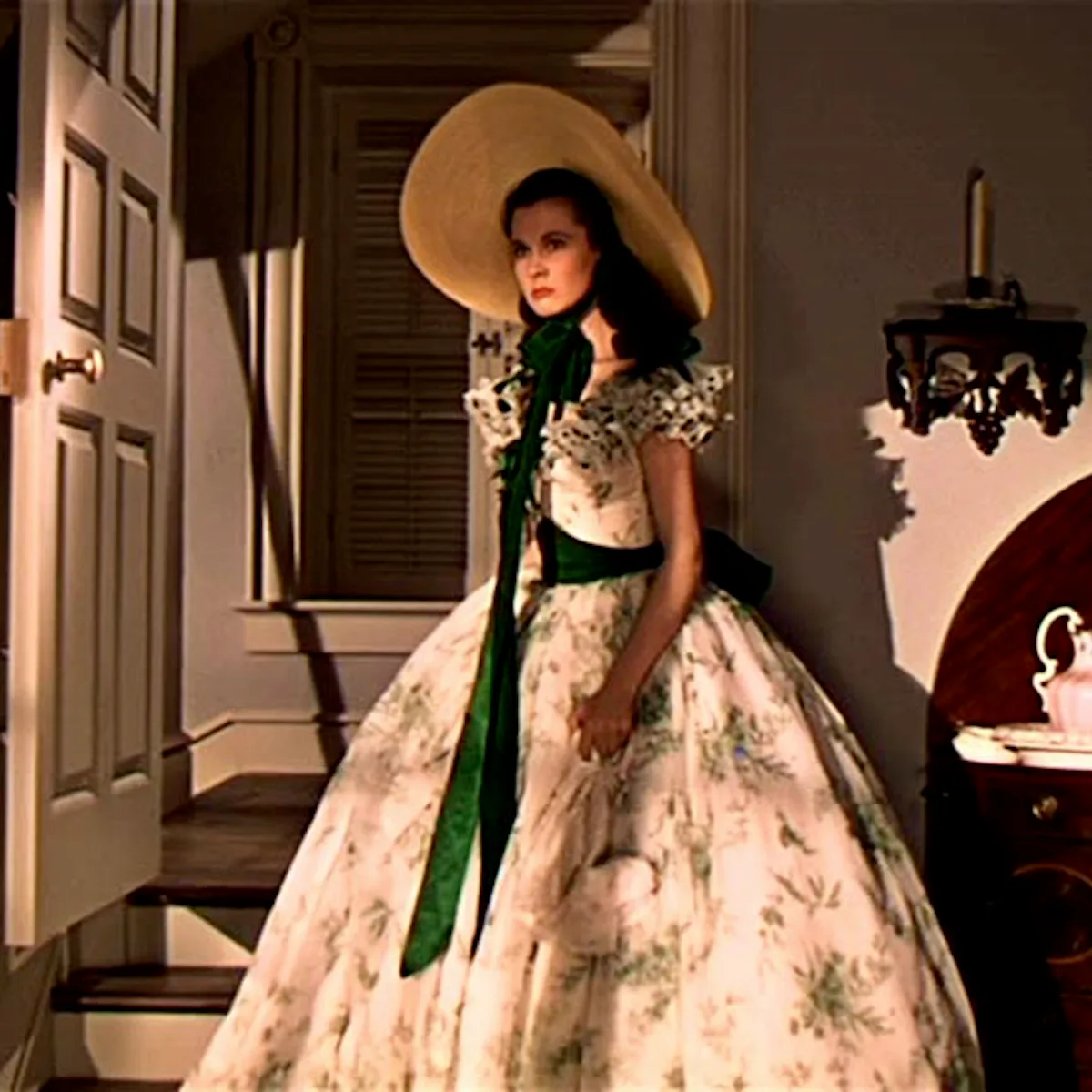 Decrypting Scarlett O'Hara's 7 Most Iconic 'Gone With The Wind' Outfits Decrypting Scarlett O'Hara's 7 Most Iconic 'Gone With The Wind' Outfits