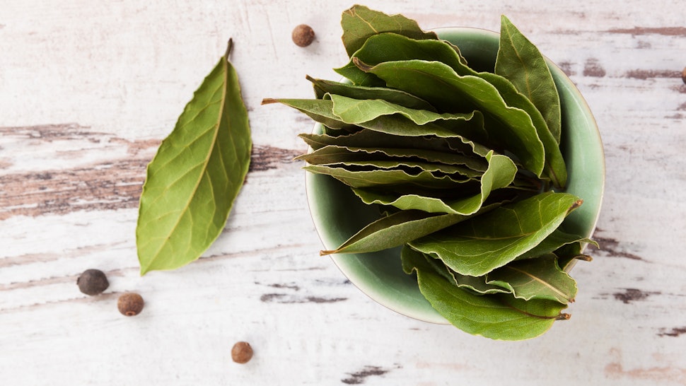 How To Make Bay Leaf Tea For Your Acne Other Beauty Needs Photos