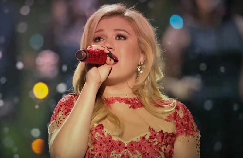 16 Christmas Pop Songs That Totally Sleigh, From Kelly Clarkson To ...