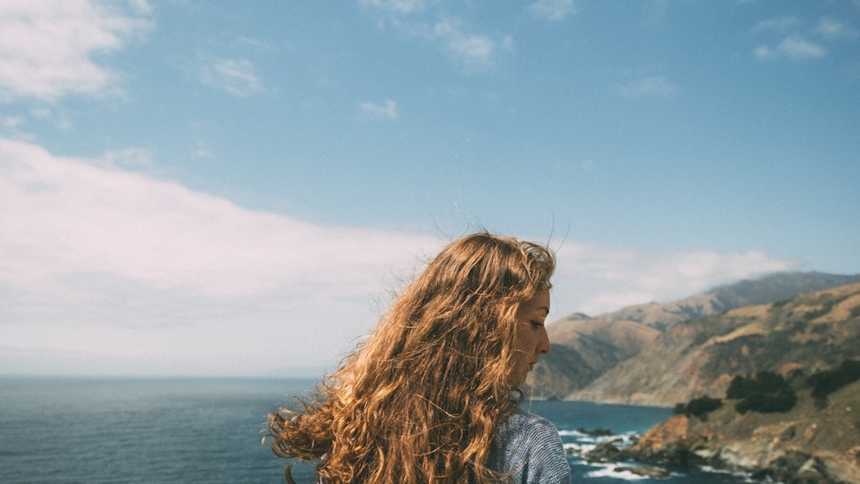 7 Ways To Get Beachy Waves By Twisting Your Hair Videos