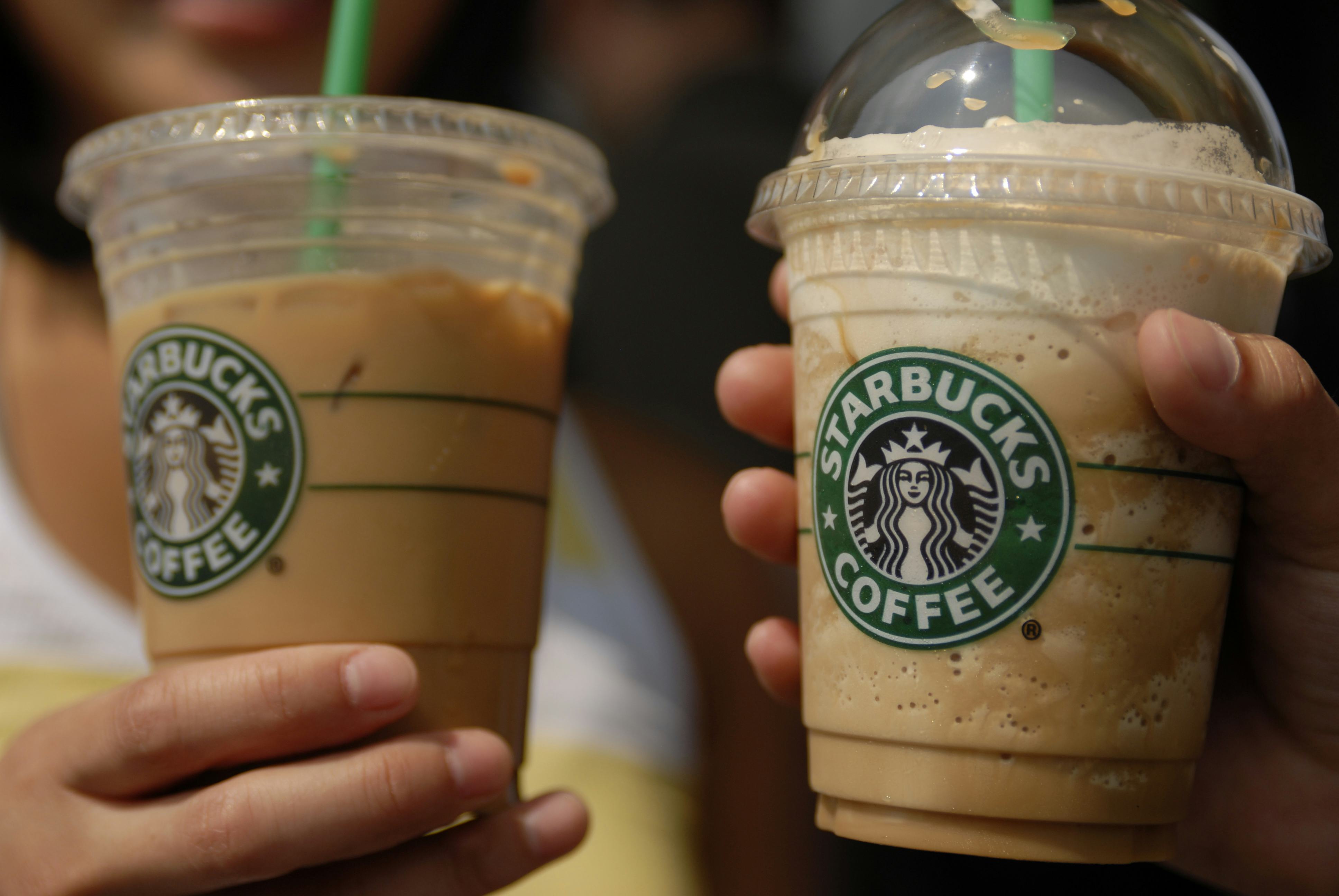 How To Order The Starbucks Green Drink Off The Secret Menu ...