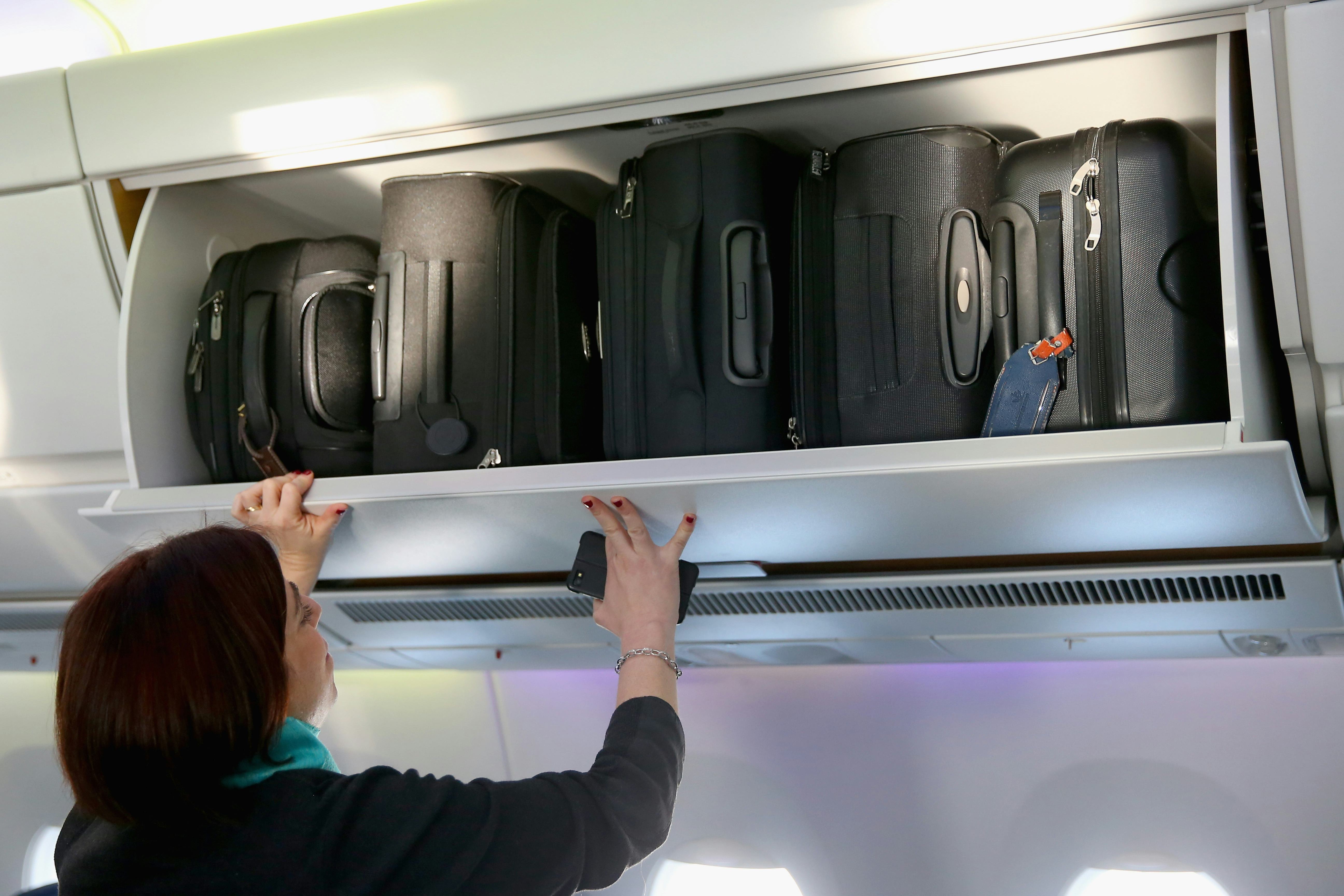 Qatar Airways Cabin Baggage Size In Inches IUCN Water