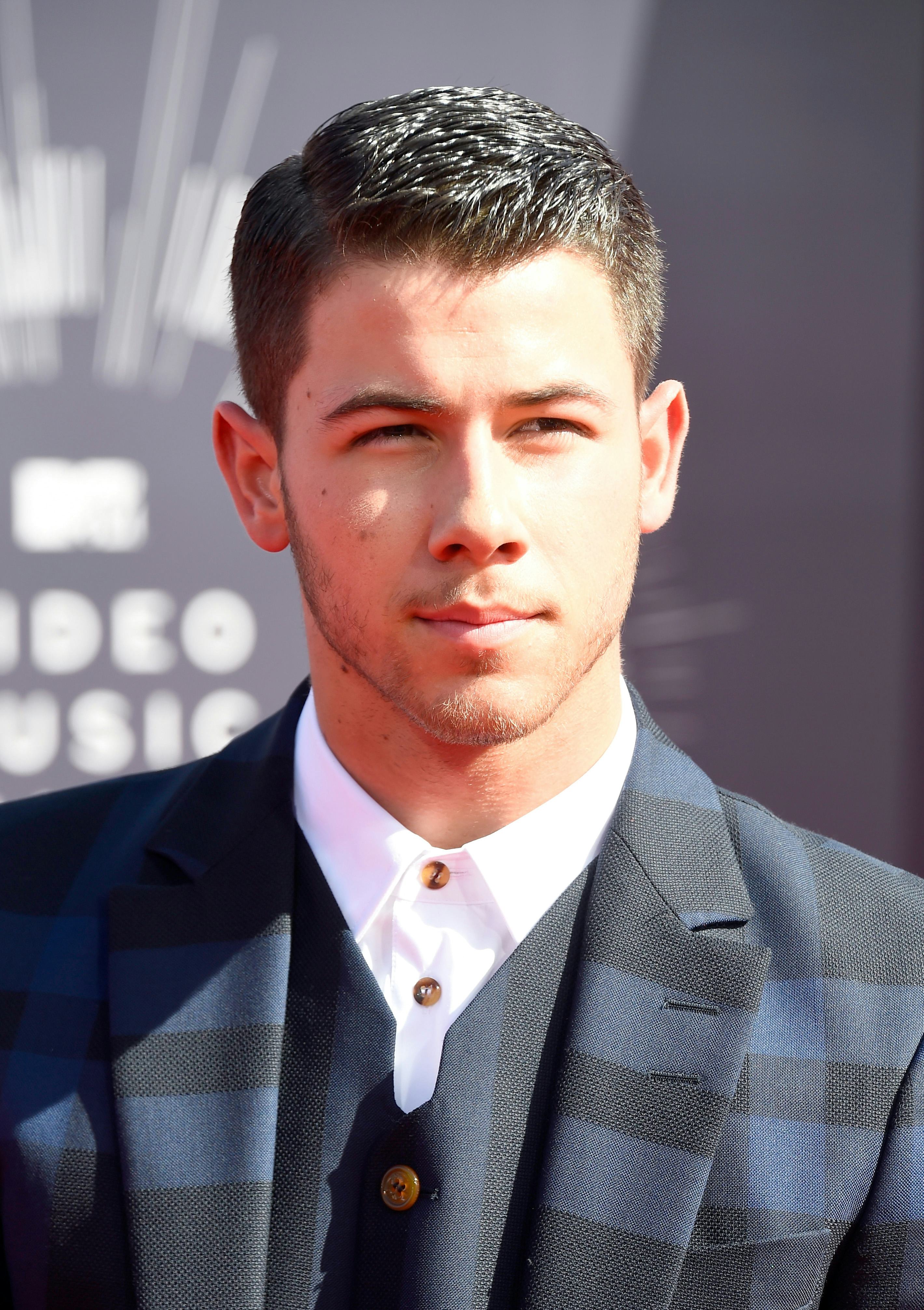 Nick Jonas' New Single "Jealous" Reveals What Type of Boyfriend He Is