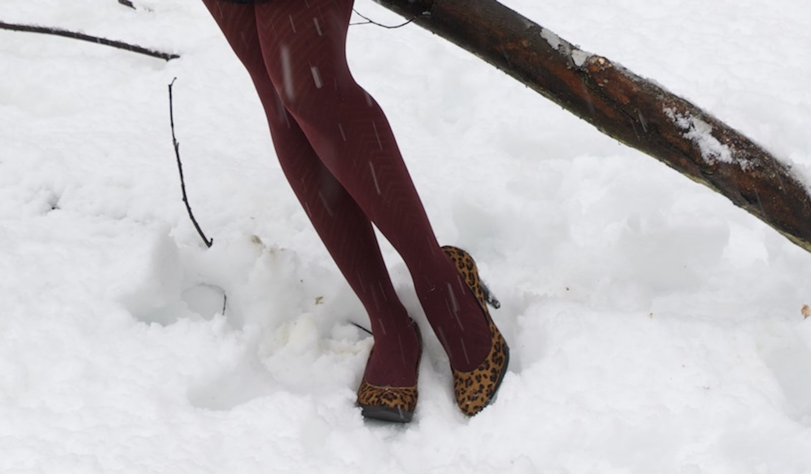 Каблуки в снегу