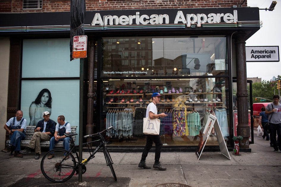 American Apparel Ad Featuring Underage-Looking Model Banned in the U.K.