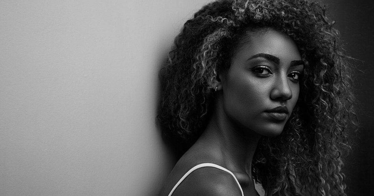 How To Restore Your Natural Curl Pattern With These 5 Tips For