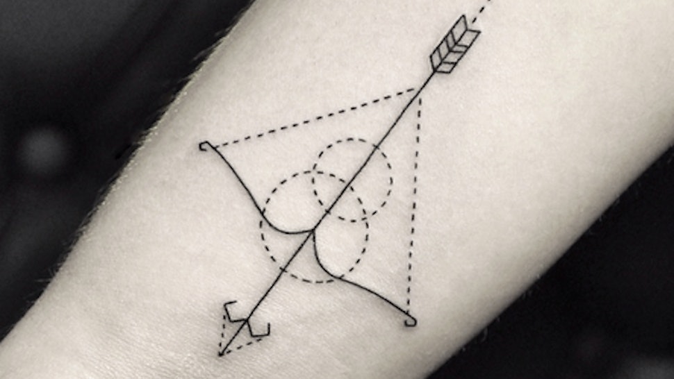These Minimal Line And Dot Tattoos Are So Exquisitely Simple — PHOTOS
