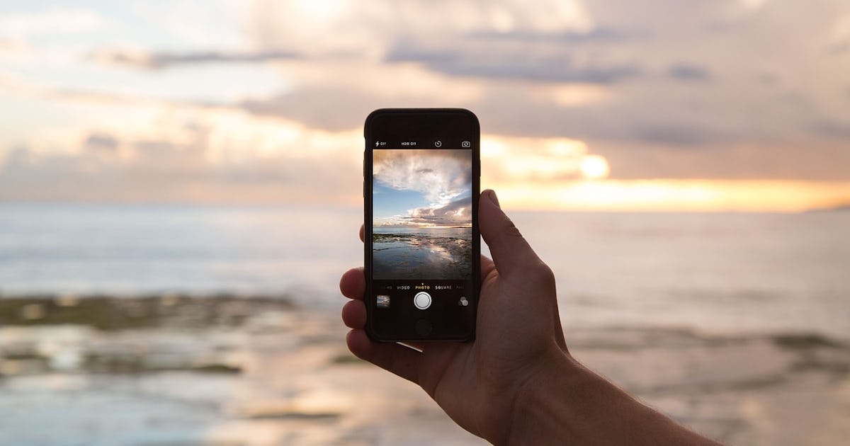 Is Instagram Glitching? Some People's Posts Aren't Chronological Anymore