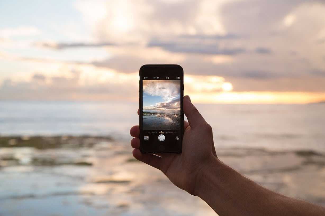 Is Instagram Glitching? Some People's Posts Aren't Chronological Anymore