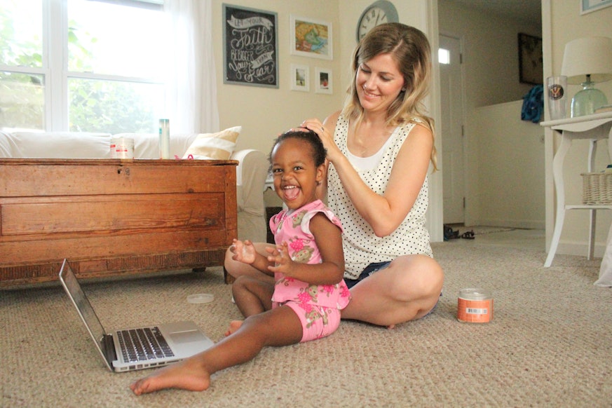 Mom Lauren Casper Shares How Caring For Her Adopted Daughter S Hair Has