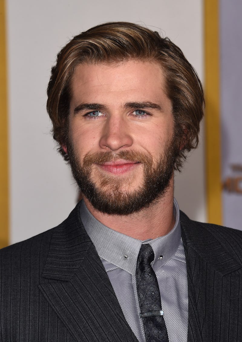 Liam Hemsworth Rocks Center Part Hair, Hits Us With Waves Of '90s Boy ...