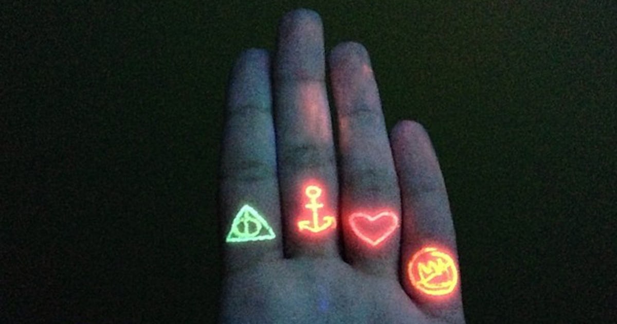 5 Uv Black Light Tattoo Risks To Consider Before You Get That Cool New Ink 5 Uv Black Light Tattoo Risks To Consider Before You Get That Cool New Ink