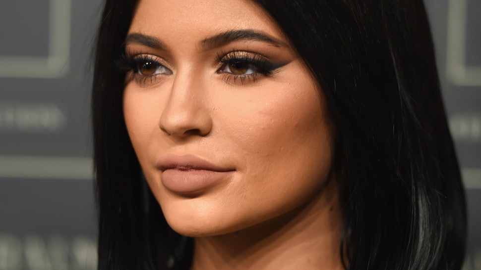 Kylie Jenner Interview Shoot Features Her In A Wheelchair Not