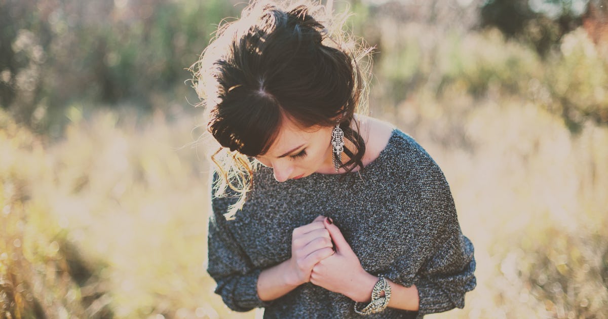 Does Baby Powder Really Work On Greasy Hair Here S What You Should Know Does Baby Powder Really Work On Greasy Hair Here S What You Should Know