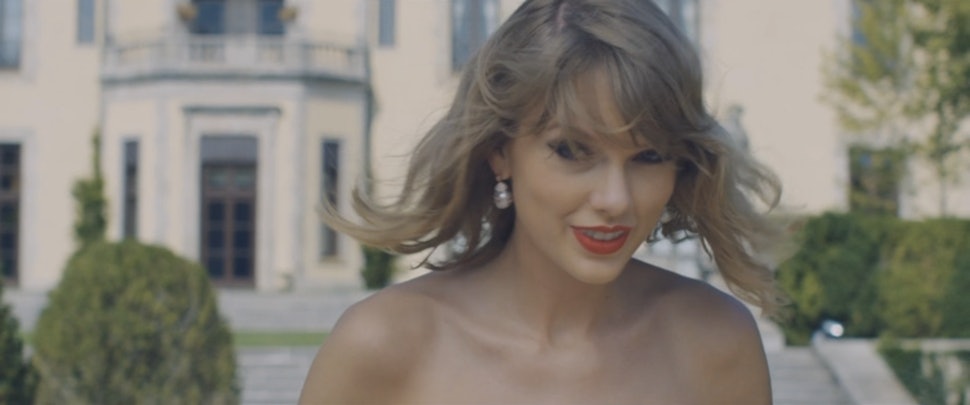 Taylor Swifts Blank Space Music Video Turns Her From