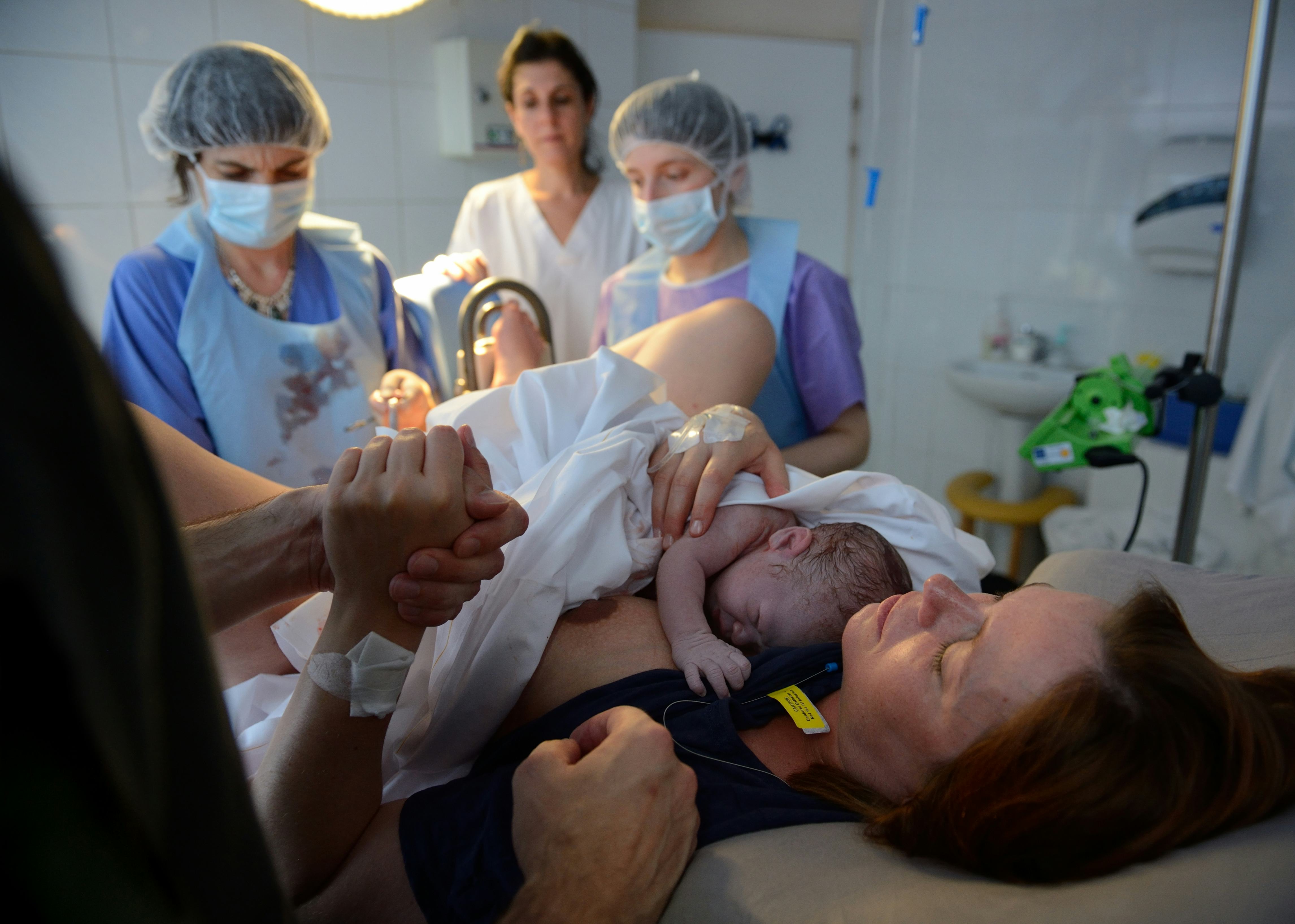 Laughing Gas During Childbirth, Plus 5 Other Kooky Delivery Trends